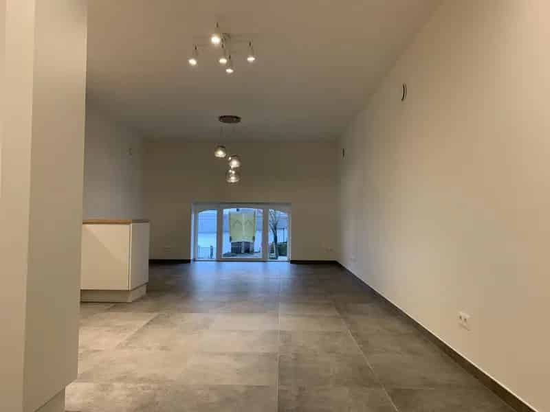 Duplex Appartement te huur Nabij Station