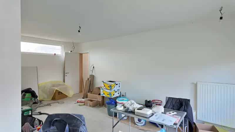 Vernieuwd Appartement te Huur met Garagebox