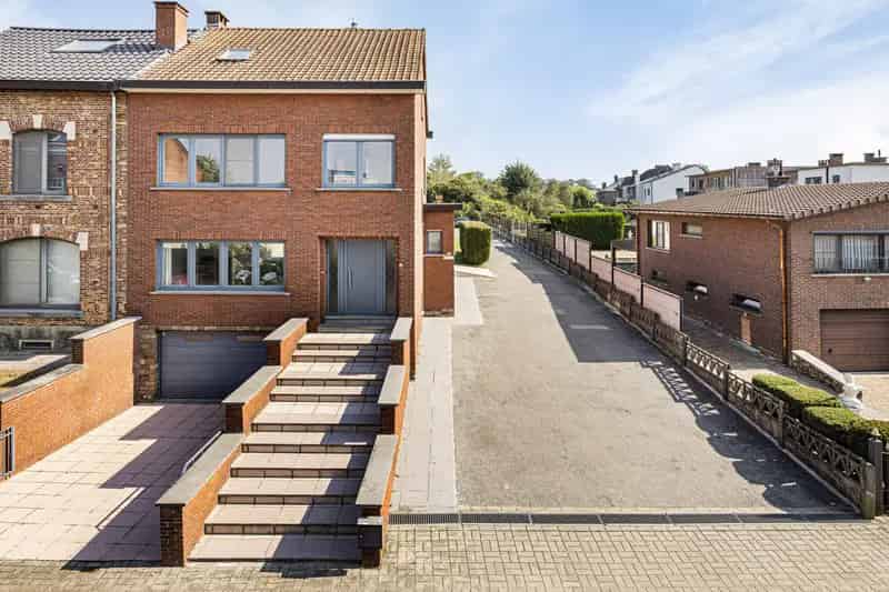 Huis te huur Leuven: 3 slaapkamers, garage, tuin