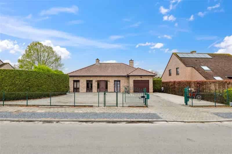 Huis te koop Sint-Truiden: Ruime gezinswoning met 3 slaapkamers en tuin