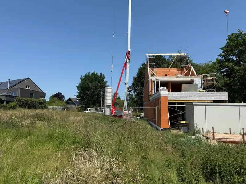 Bouwgrond te koop Wichelen 691m² gezinswoning