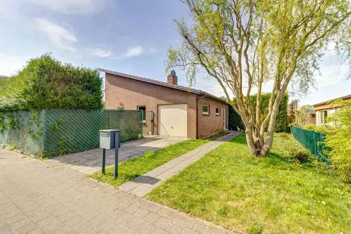 Gelijkvloerse Villa Ranst 3 slaapkamers Ruime Keuken