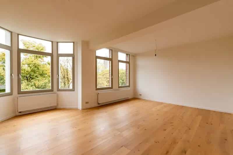 Prachtig gerenoveerd appartement in art deco gebouw 8536050