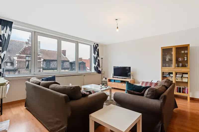 Ruim Appartement te Huur Merksem 2 Slaapkamers Autostaanplaats
