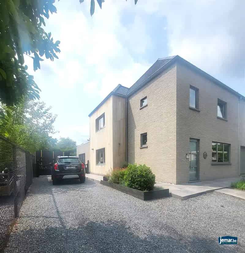 Instapklare woning nabij centrum - gerenoveerd 2016