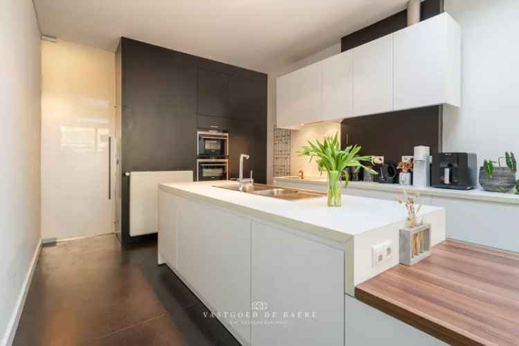 Huis te Koop Gent: Instapklare Rijwoning Nabij Stadscentrum