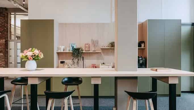 Kantoor te huur Kortrijk Pottelberg 220m2