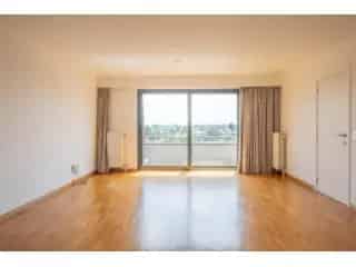 Appartement 2 Chambres Waterloo 90m²  Parking Cave