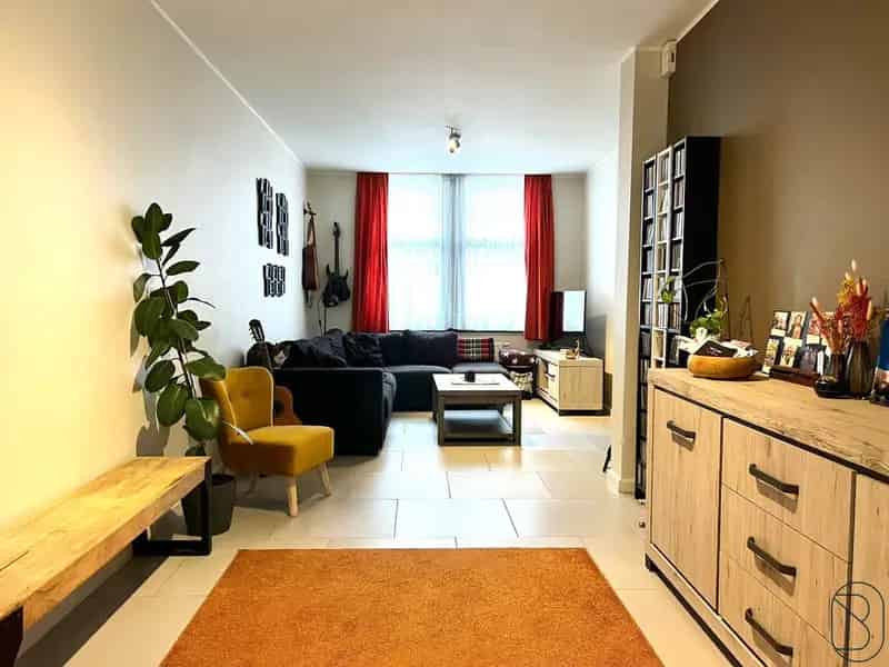 Huis te huur: Instapklare woning met tuin