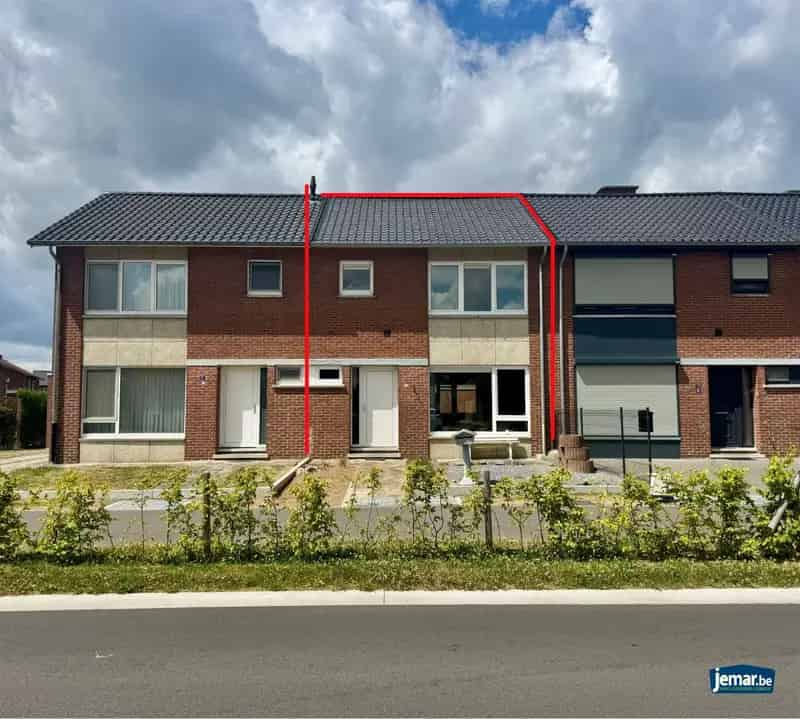 Te renoveren gezinswoning Maasmechelen