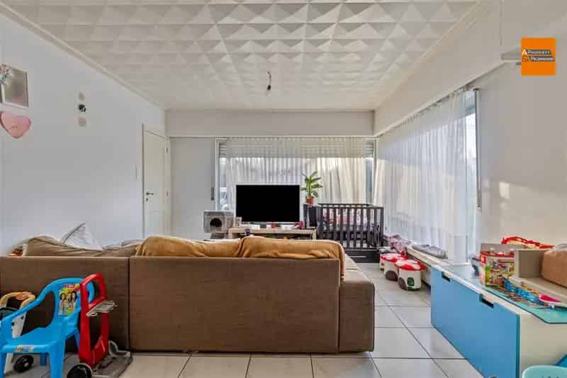 Huis te koop Bloemsehoeve: Gezellige woning met tuin en garage