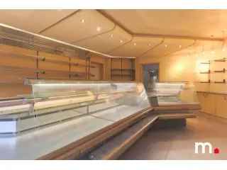 Handelspand te koop Roeselare - 3 appartementen mogelijk