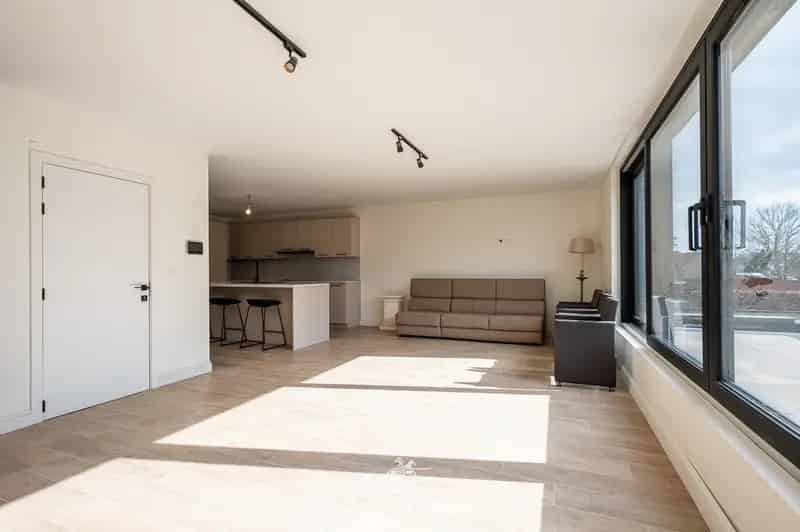 Ruime Duplex te huur Zelzate 190m² 4 slaapkamers EPC A
