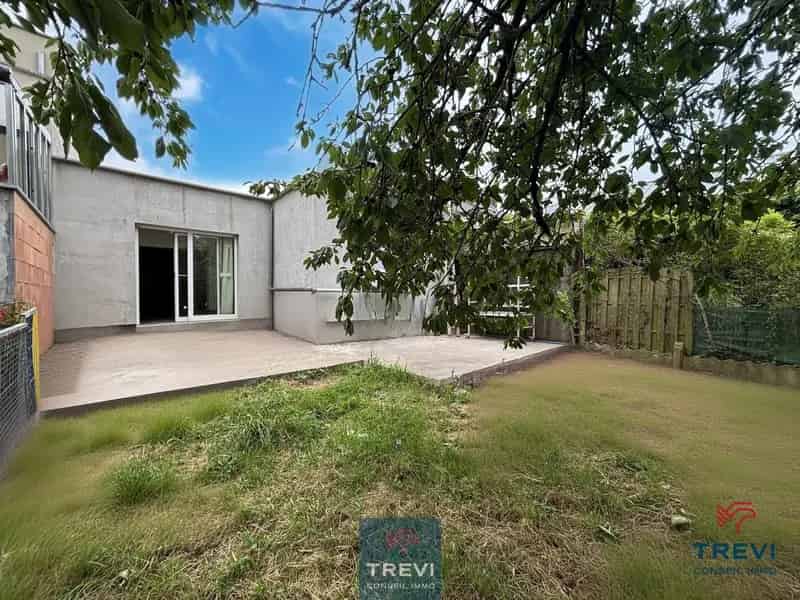 Appartement te koop Clabecq - gerenoveerd met garage en tuin