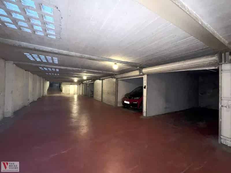 Garagebox te Huur Oostende Toplocatie