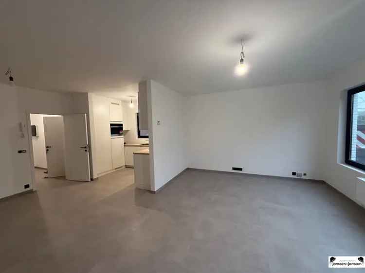 Huur appartement met 2 slaapkamers en tuin in Brasschaat