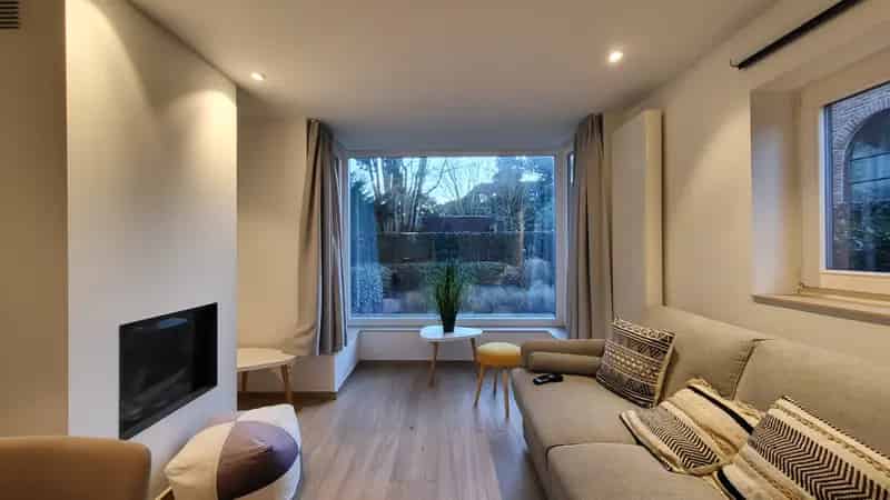 Gemeubelde Vakantiewoning Nabij Zee