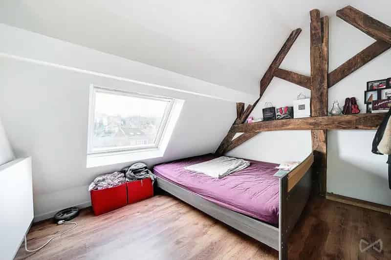 Te Koop Appartement 2 Slaapkamers Nabij Autosnelweg