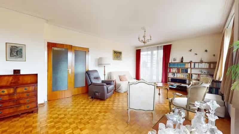 Appartement te Schaerbeek nabij Station Diamant