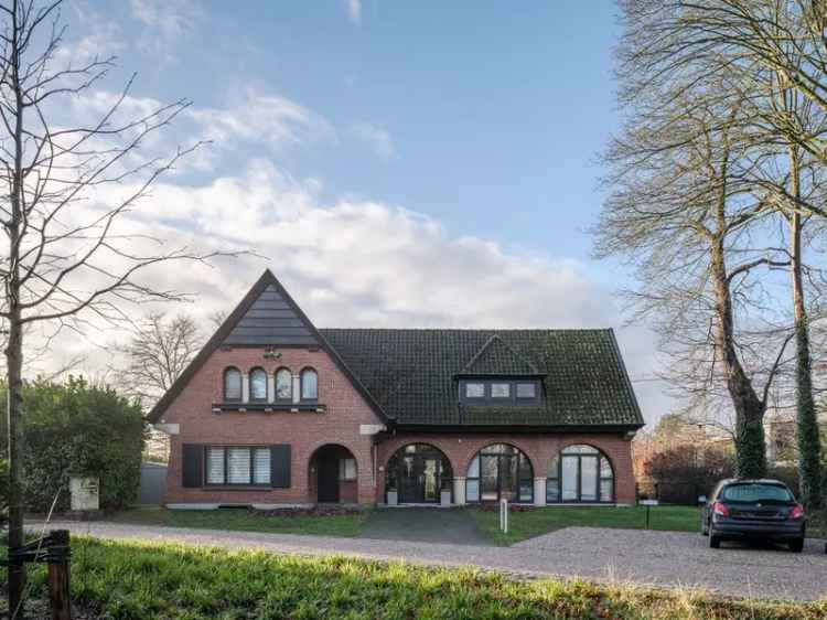 Villa te koop Sint-Denijs-Westrem