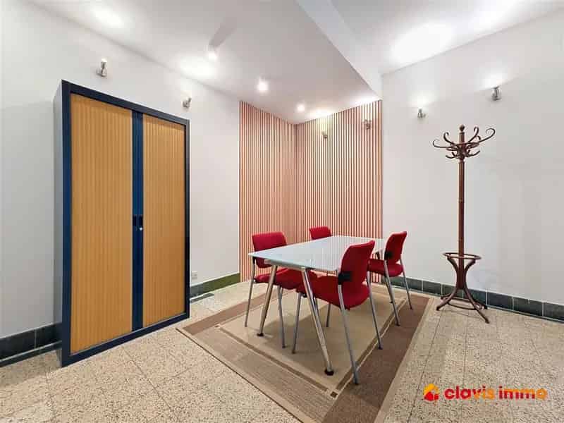 Art Deco Kantoor te Huur - Eerste Verdieping
