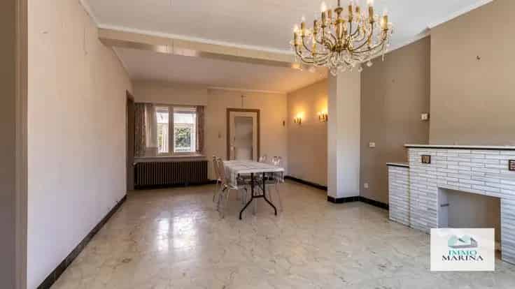 Huis Te Koop Werchter: Gelijkvloerse Woning Ruime Tuin