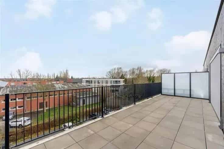 Appartement Te Koop Steendorp 107m2 2 slaapkamers groot terras