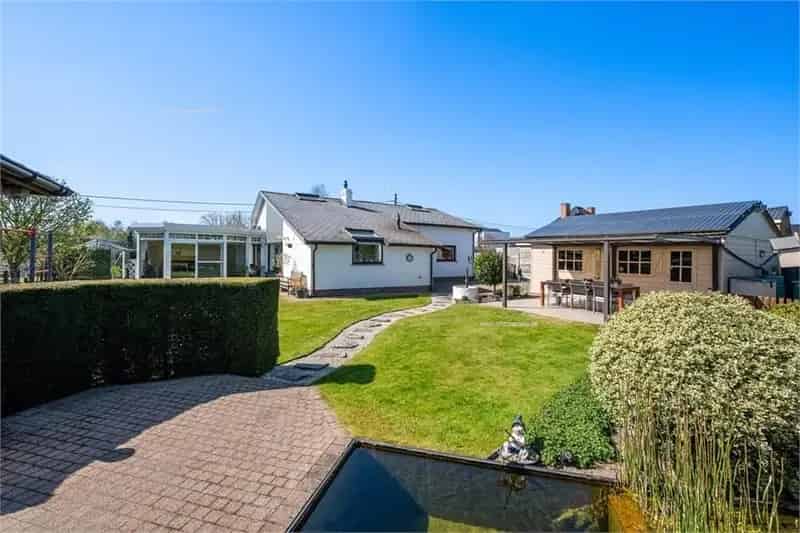 Huis te koop Laarne 4 slaapkamers grote tuin