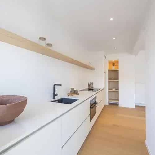 Gerenoveerd Appartement 2 Slaapkamers Centrale Ligging