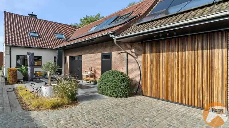 Charmante Landelijke Woning Zottegem 5 slaapkamers Paardenstallen