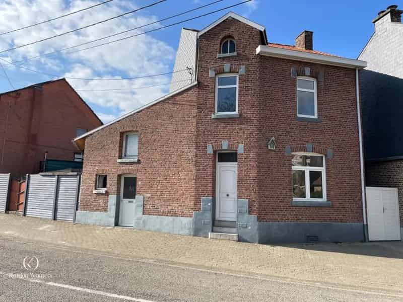 Huis te koop: Renovatieproject met veel potentieel