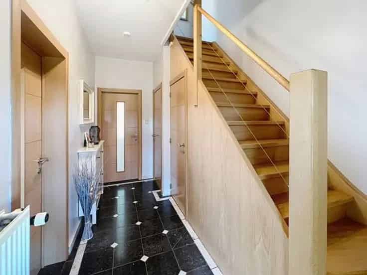 Huis Te Koop 4 slaapkamers 928m² tuin