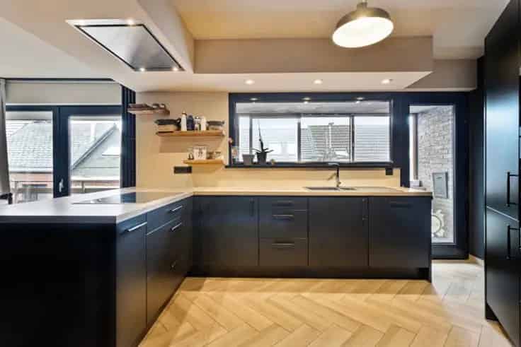 Gerenoveerd Appartement 2 slaapkamers Te Koop