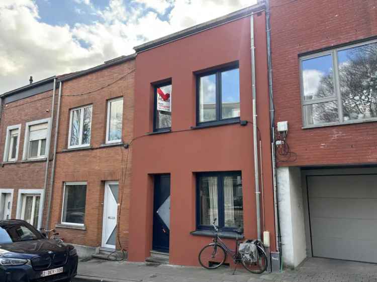 Huis te koop: Rijwoning 2 slaapkamers tuin