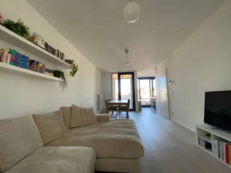Penthouse Te Koop Antwerpen - Lichtrijk gerenoveerd appartement