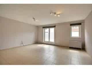Appartement 1 chambre Spy - 81m² - Jardin - Parking