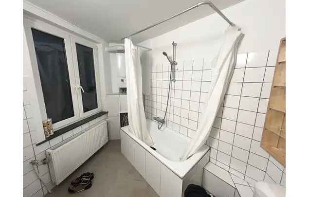 1 Slaapkamer Appartement te Huur Schaerbeek