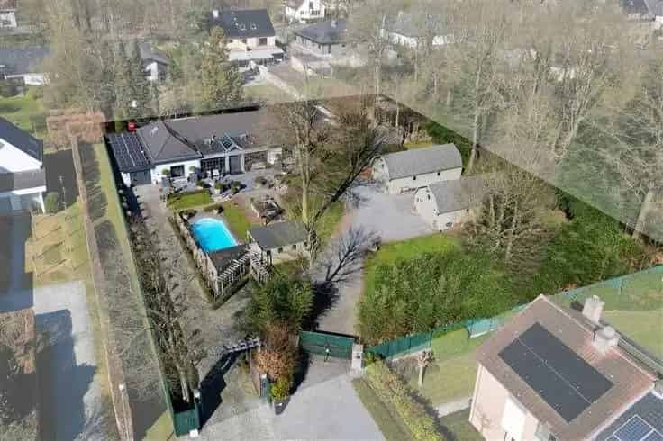 Luxe Villa te Koop met Verwarmd Zwembad