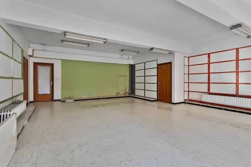 Huis te huur Sint-Amands: 5 slaapkamers, grote tuin en praktijkruimte