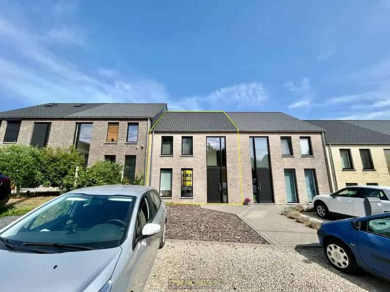 Nieuwbouwwoning te huur Ronse Rustige locatie 3 slaapkamers