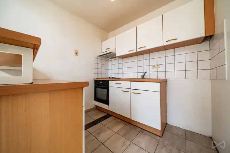 Penthouse te Koop Sint-Gillis 60m² Zonnig Terras
