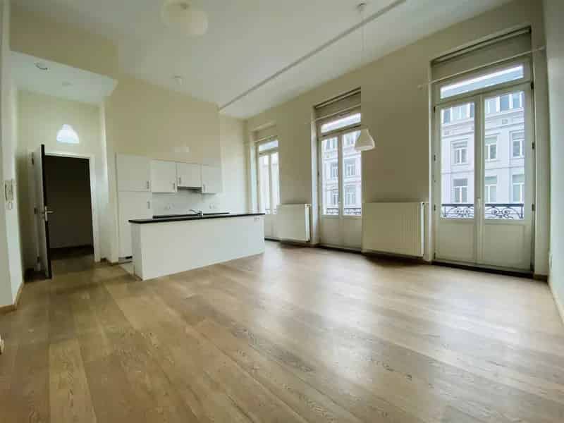 Appartement 2 slaapkamers Brussel Nabij Winkels Openbaar Vervoer
