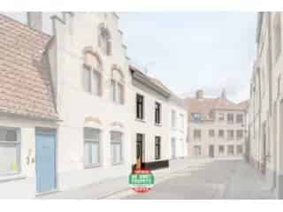 Huis te Koop Brugge Centrum - Gerenoveerd 2 slaapkamers
