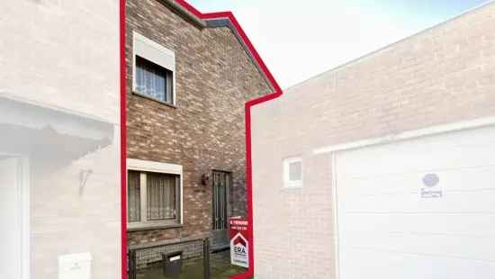 Te renoveren huis met tuin en 2 slaapkamers in Grâce-Hollogne