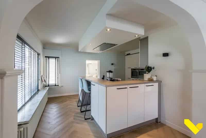 Prachtig Gerenoveerde Gezinswoning Toplocatie 4 slaapkamers