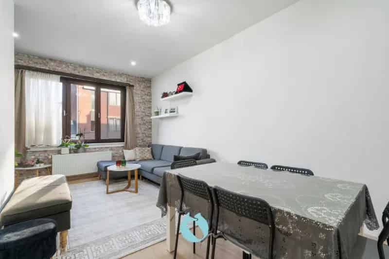 Huis te koop Gent: Centraal gelegen eigendom nabij winkels en scholen