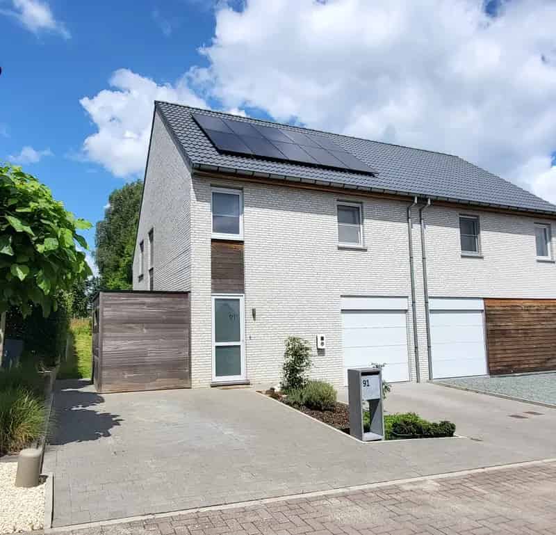 Huis te huur Vlaamse Ardennen 3 slaapkamers nieuwbouw 279m2