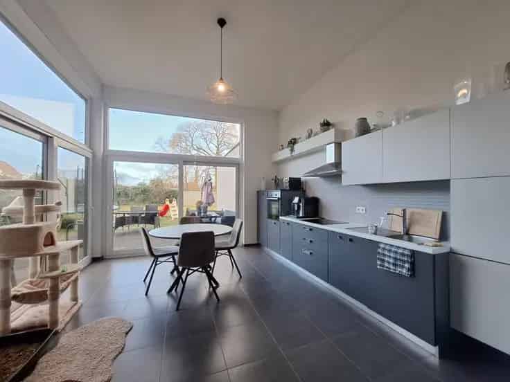 Appartementsblok Te Koop 3 Units 2013