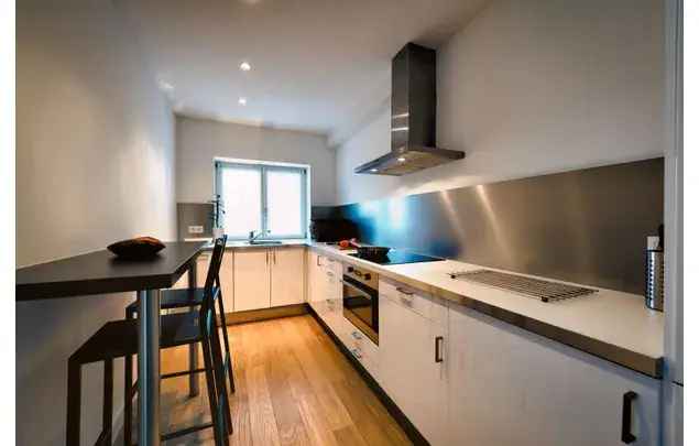 Huur 2 slaapkamer appartement van 60 m² in Brussels