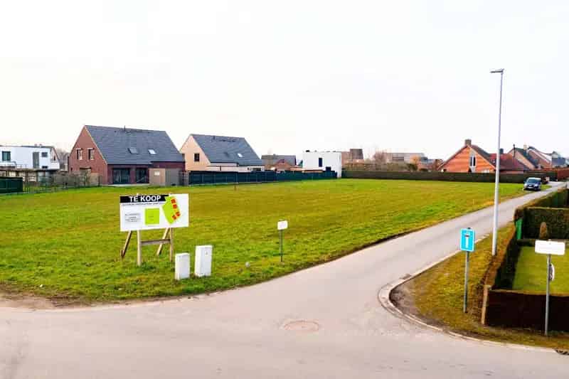 Bouwgrond Landelijke Ligging Open Bebouwing